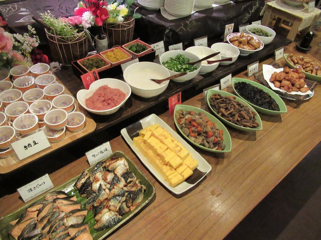 Hotel Crown Hills Kokura Китакюсю Экстерьер фото