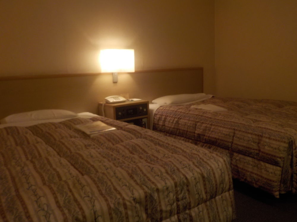 Hotel Crown Hills Kokura Китакюсю Экстерьер фото